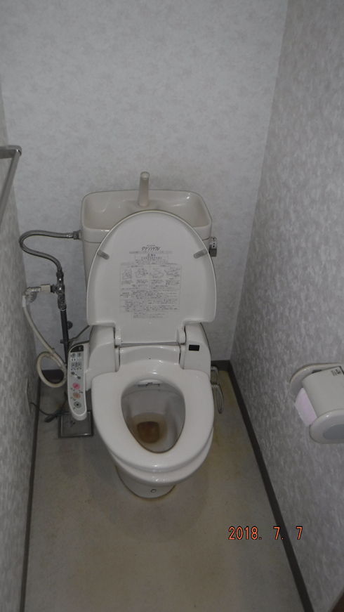 施工前のトイレ